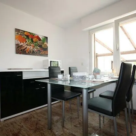 Shivas Apartman Goch